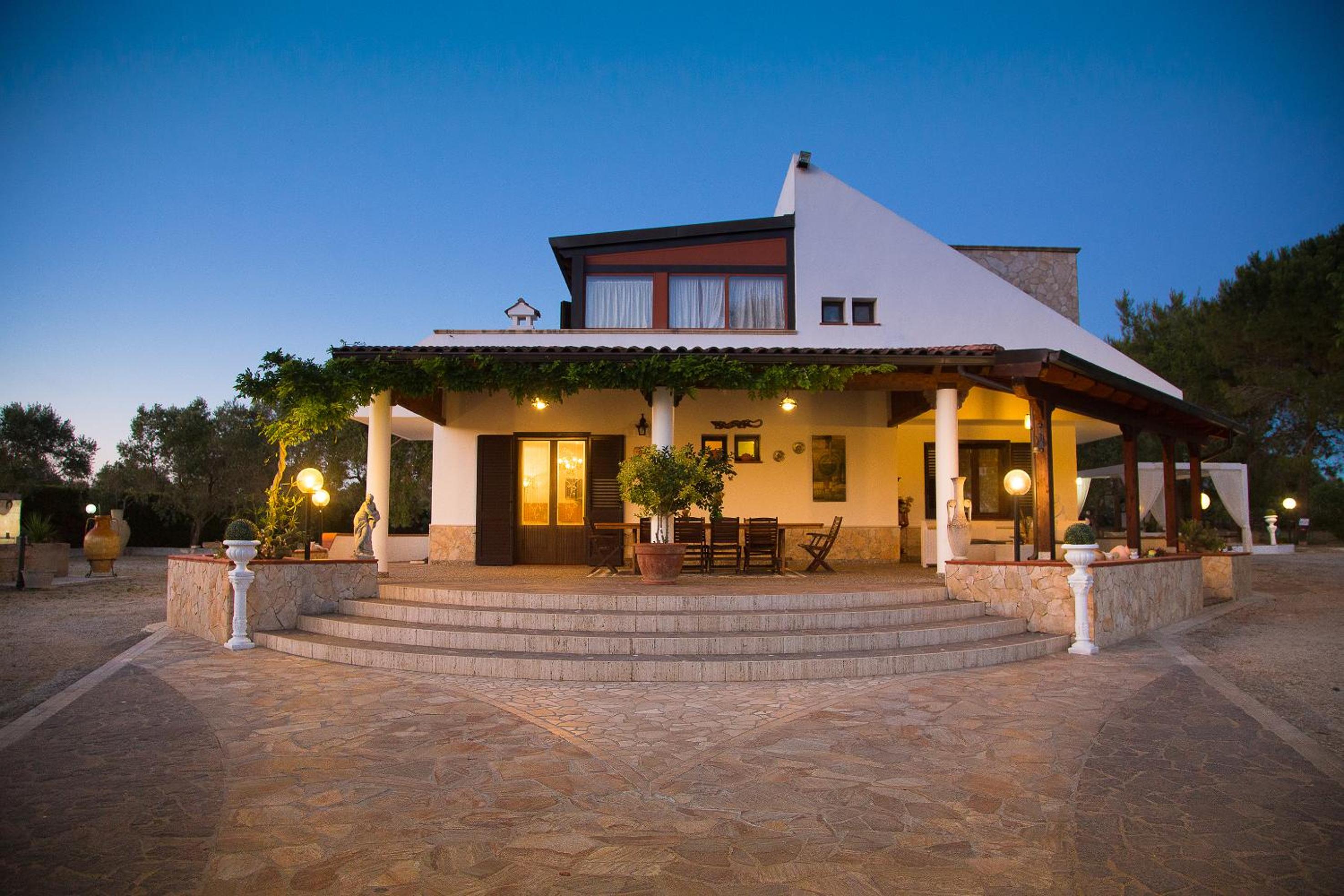 Hotel Villa dei Sogni Gallipoli - Image 1