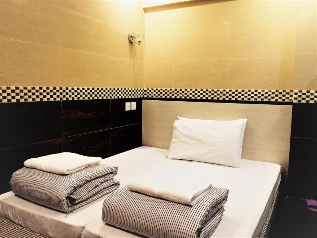 Philippine Manila Motel 8F MIRADOR