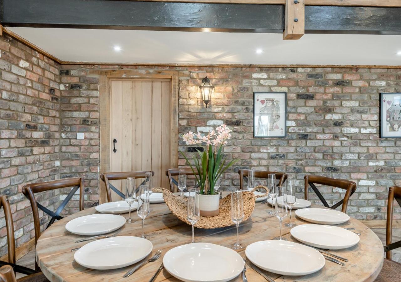 6 Bed in Outwell oc-t28370