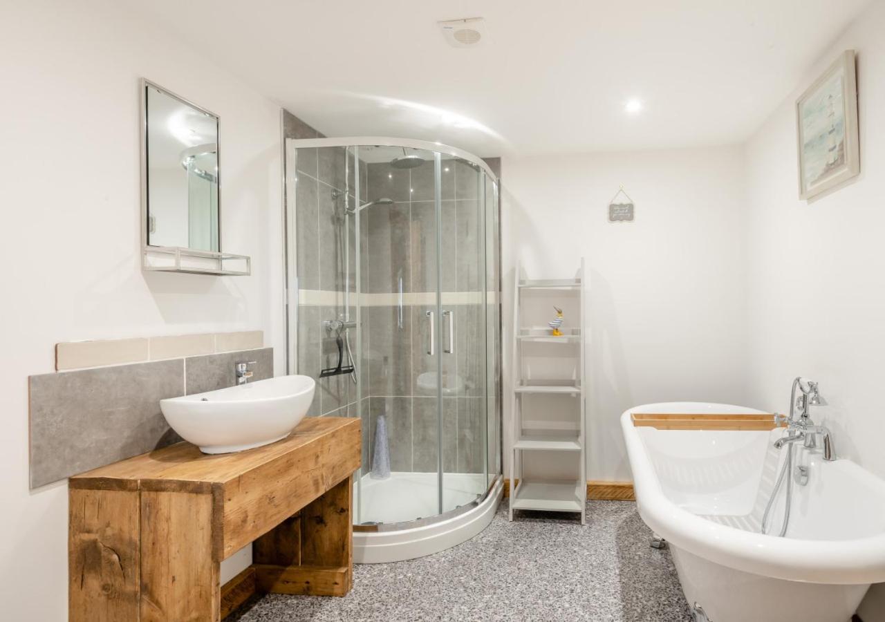 6 Bed in Outwell oc-t28370
