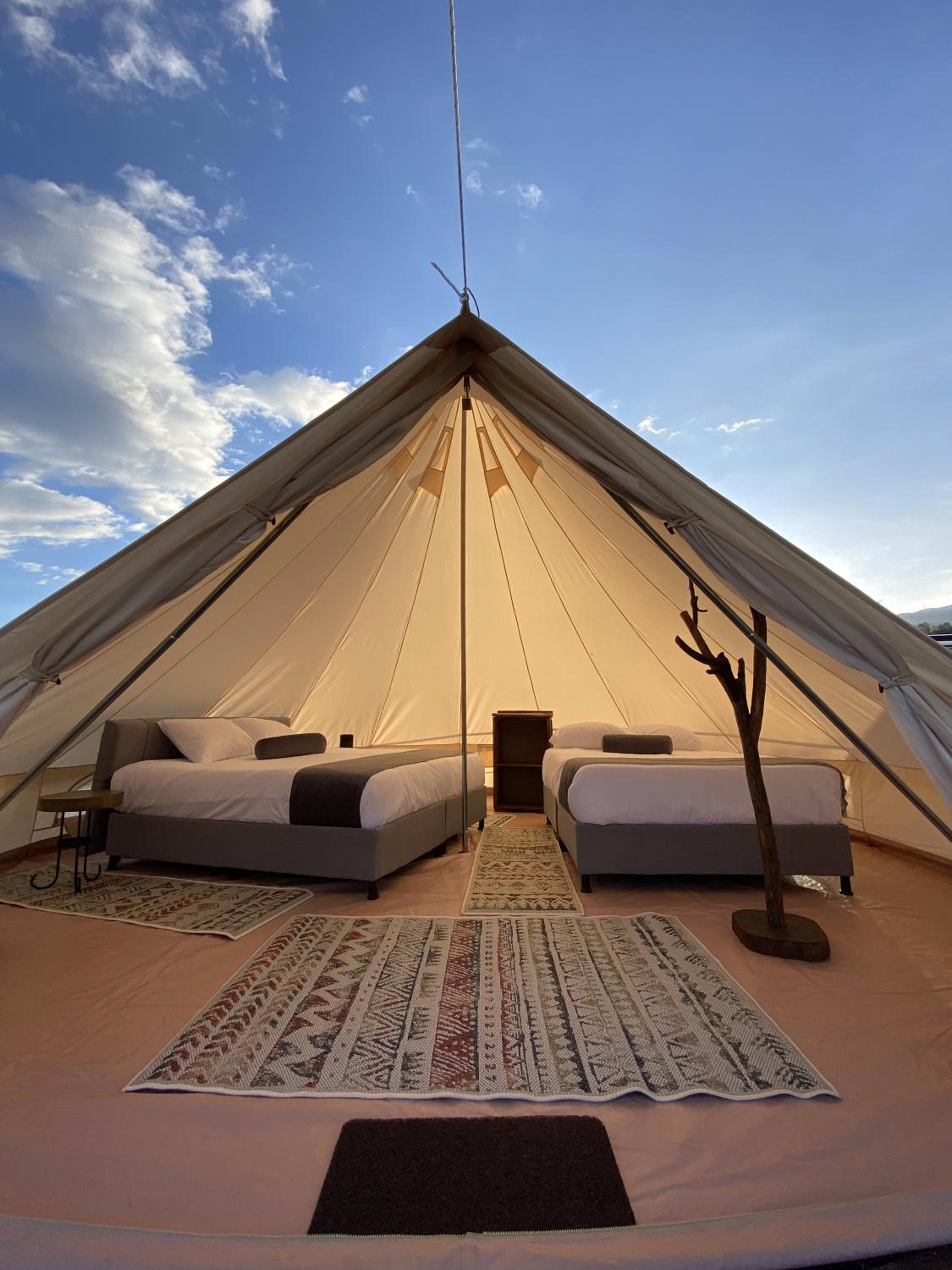Iraca Glamp
