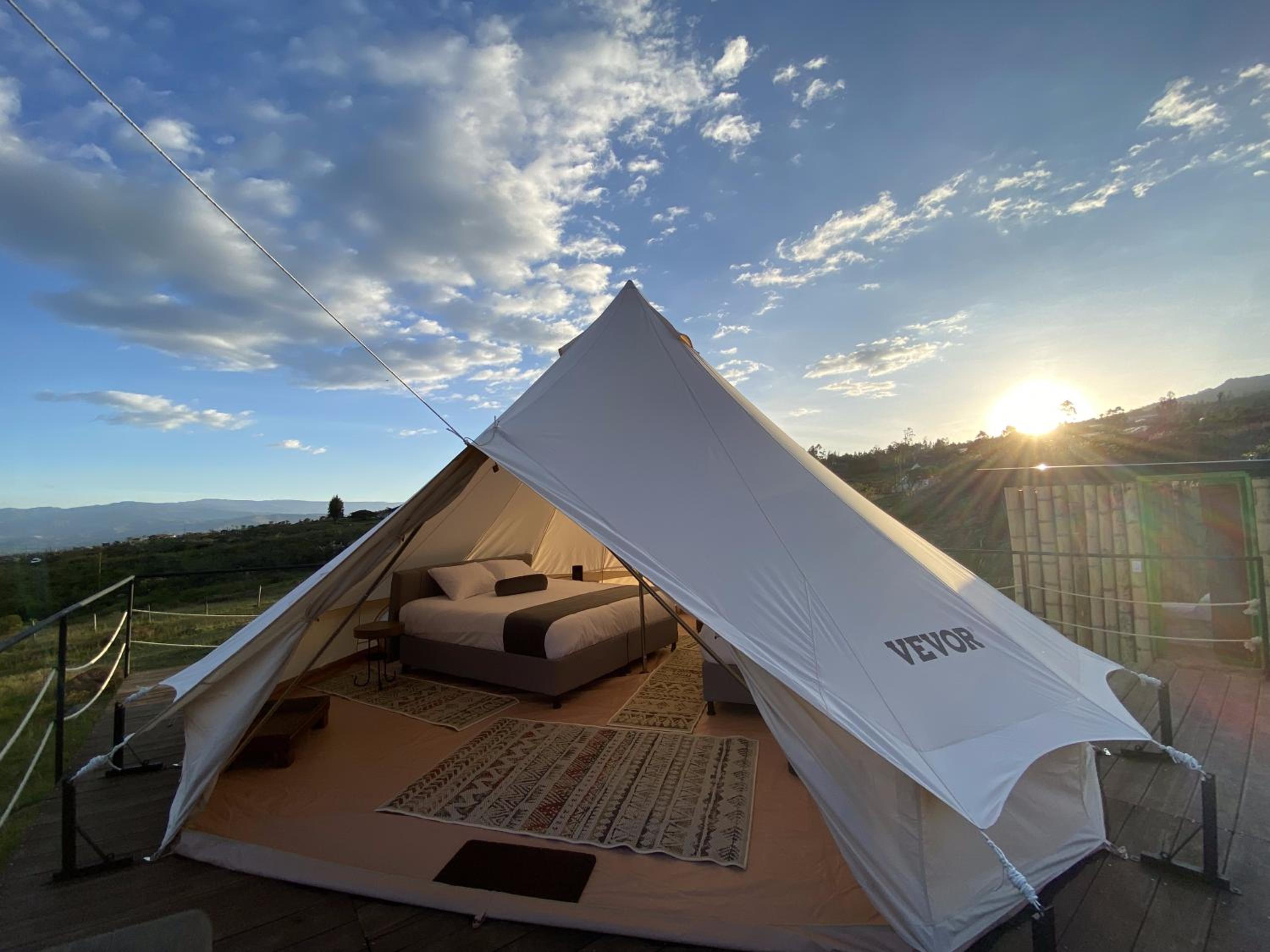 Iraca Glamp