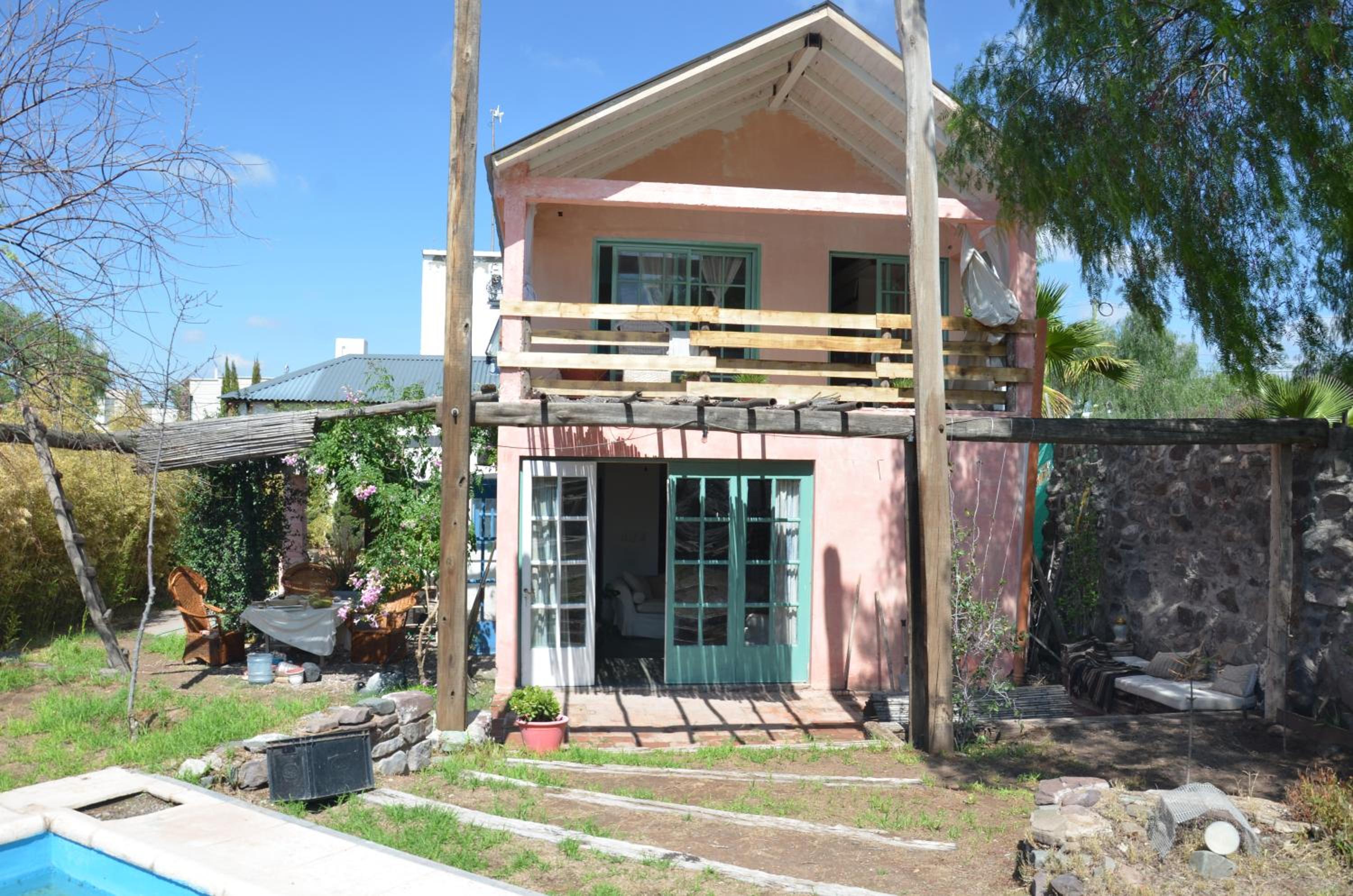 Casa con piscina a 5 minutos del centro