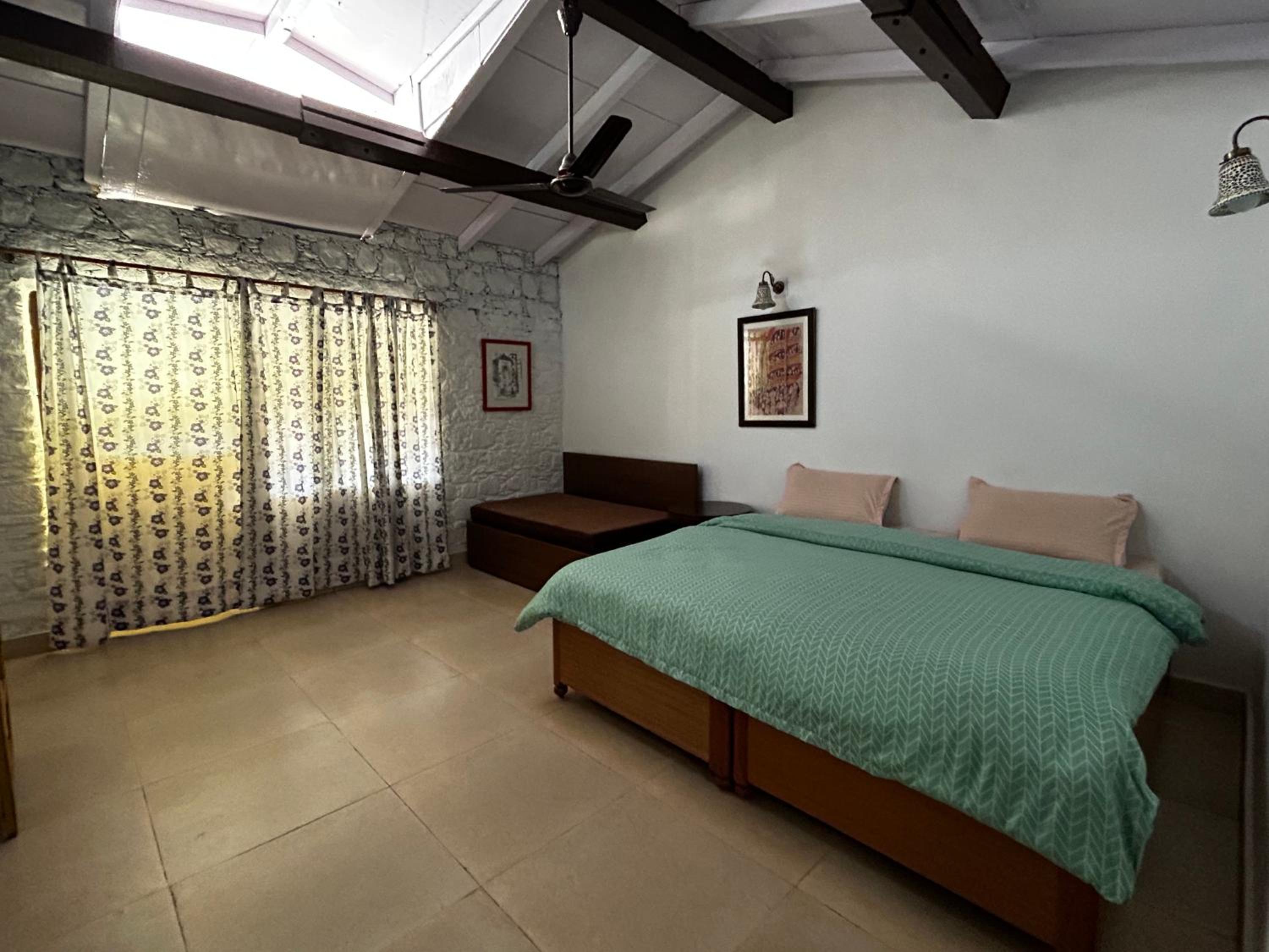 EMERALD TRAIL BHIMTAL view 5