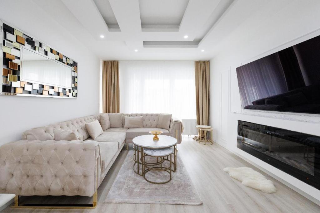 The Viendia Residence