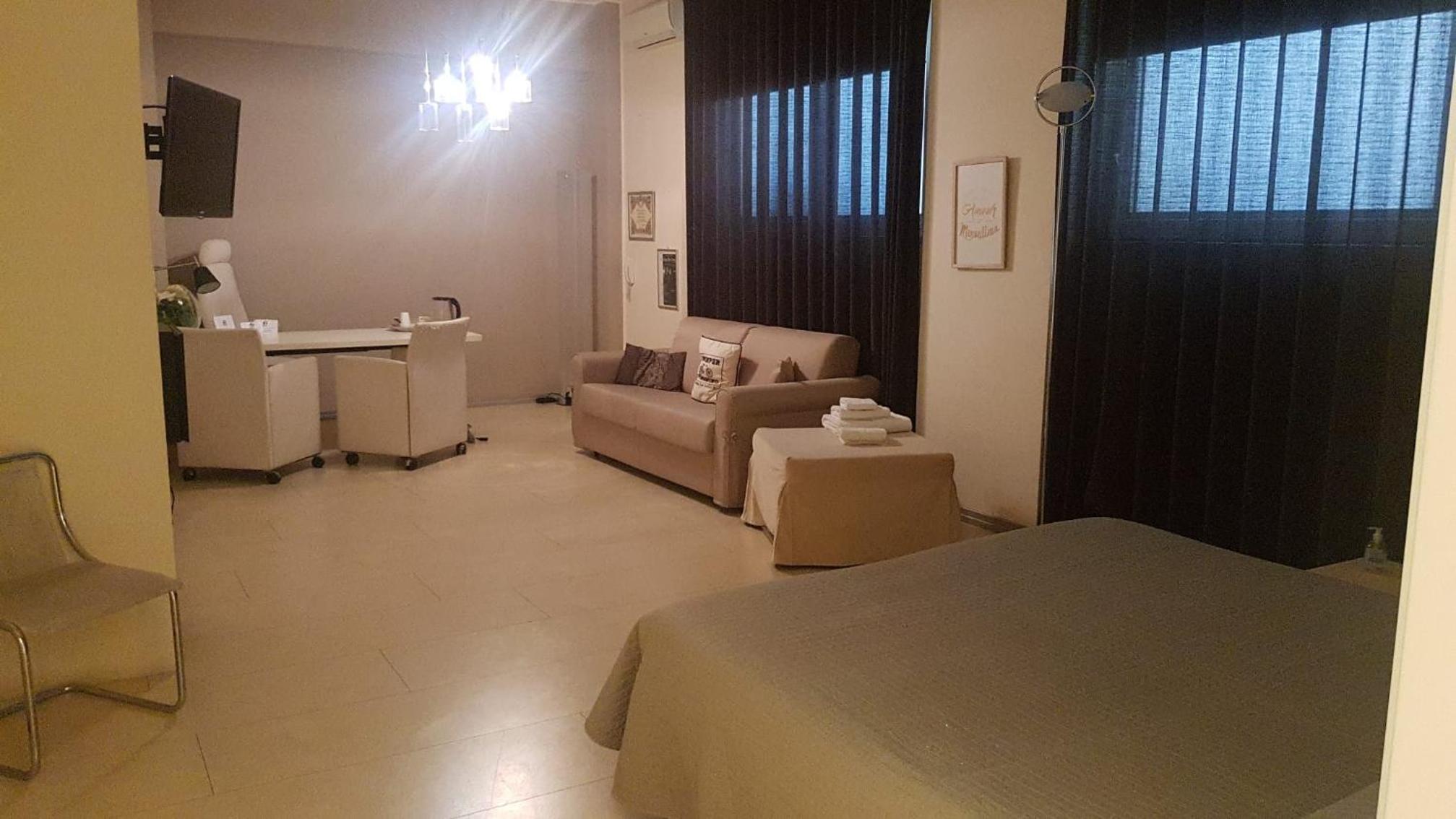 hotel room