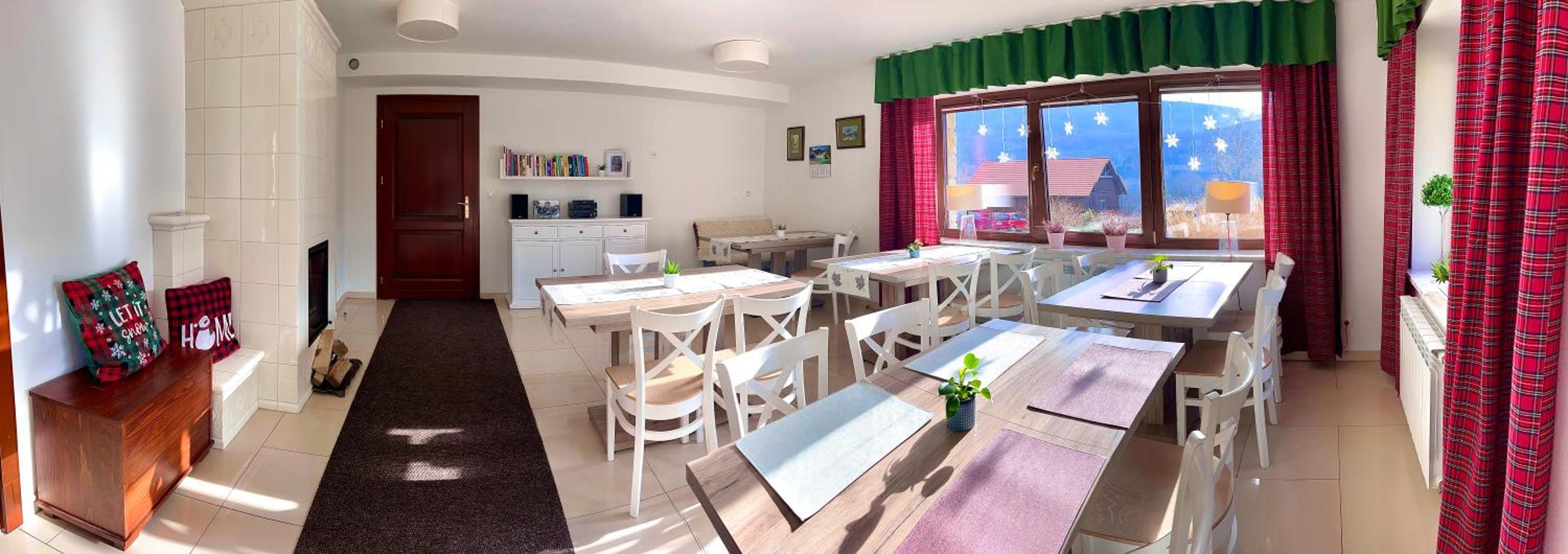 Apartamety i Pokoje Gościnne Na Jaskółczej view 2