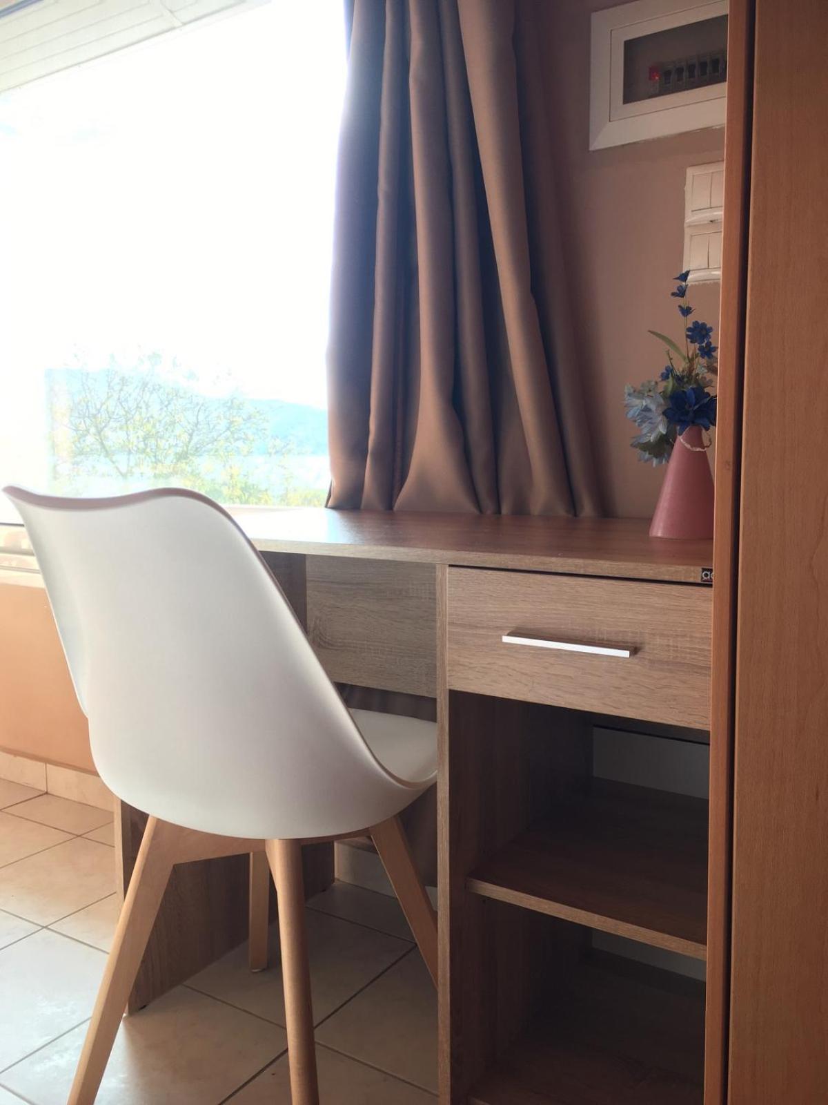 Aegean Window - Sea View Studio