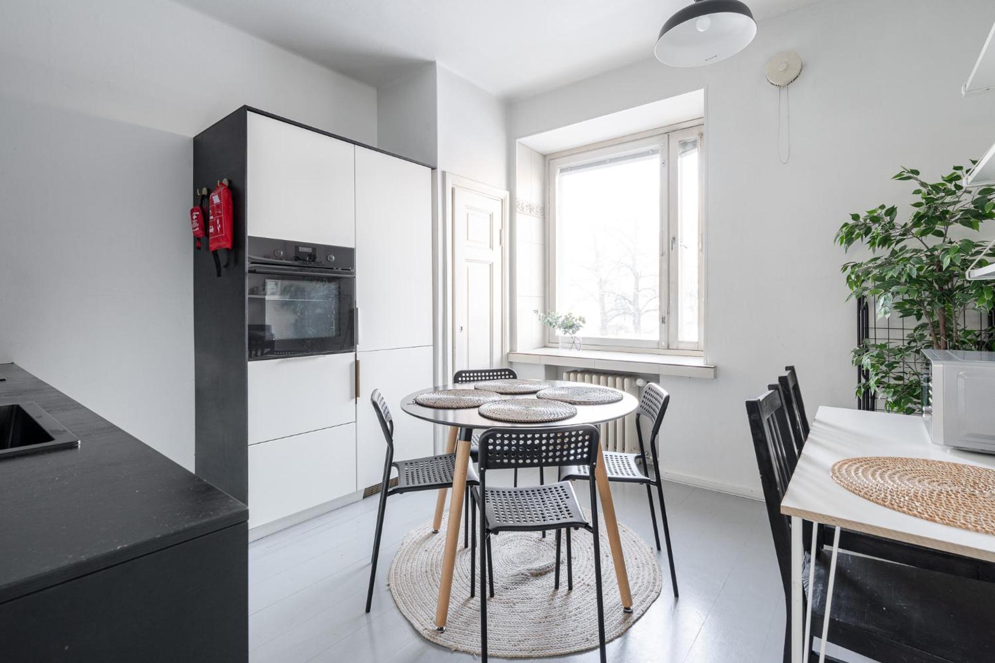Cozy 1BR at Historical Pyynikki near Downtown view 2