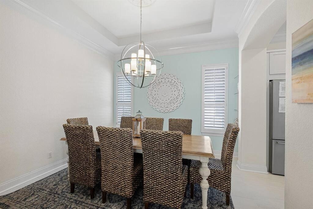 Gulf Views 6 Br Elevator Community Pool view 5