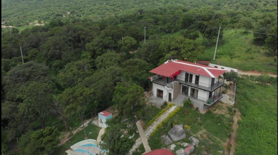 Casa campo Villa deya