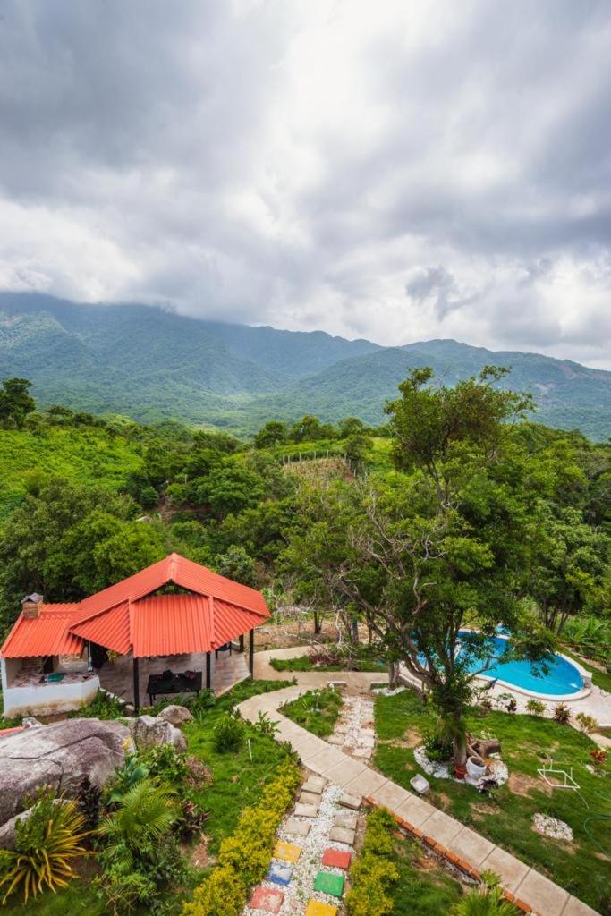 Casa campo Villa deya