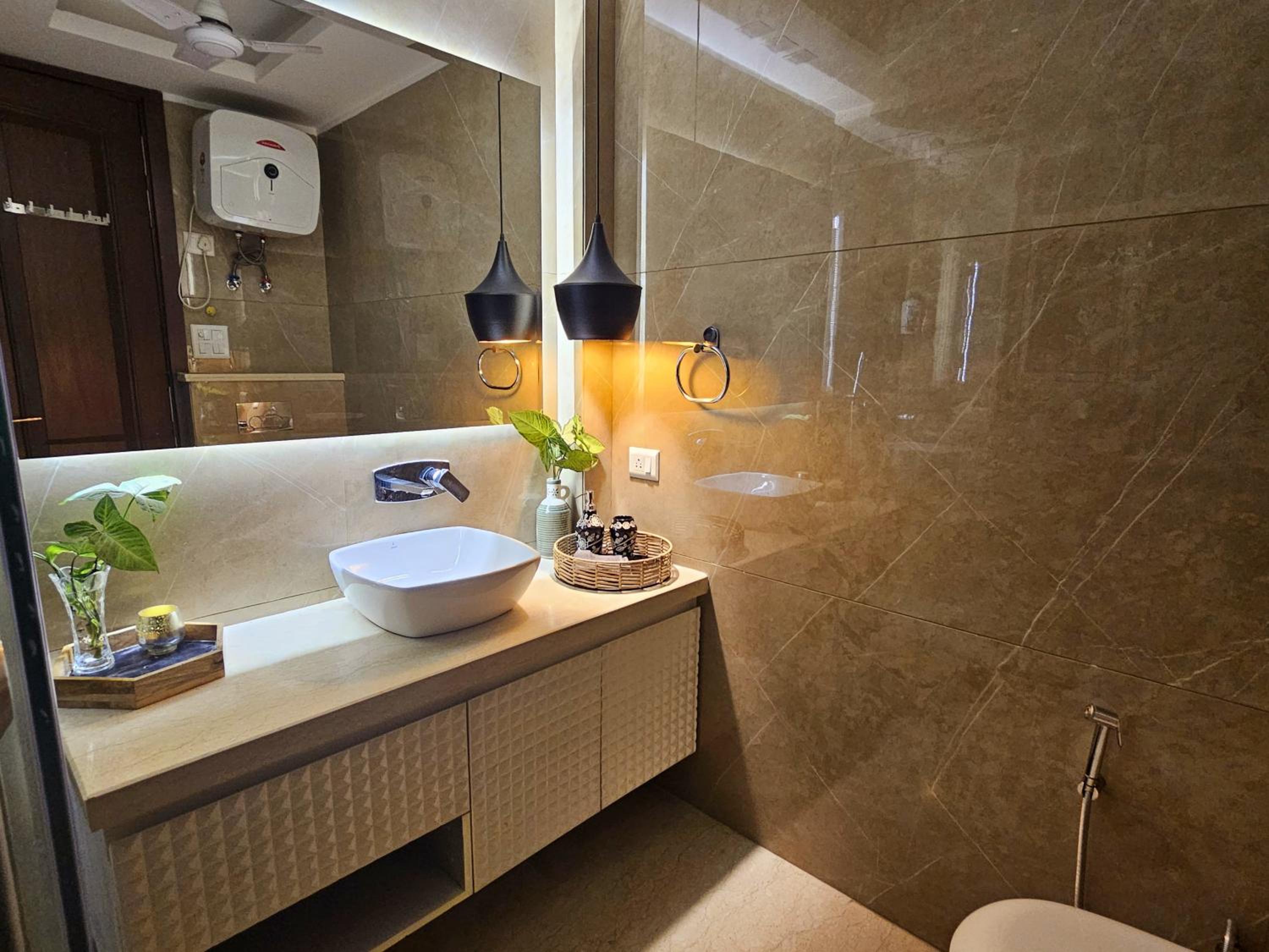 South delhi Monument View by Maple Key Stays - 3BHK & Terrace view 2
