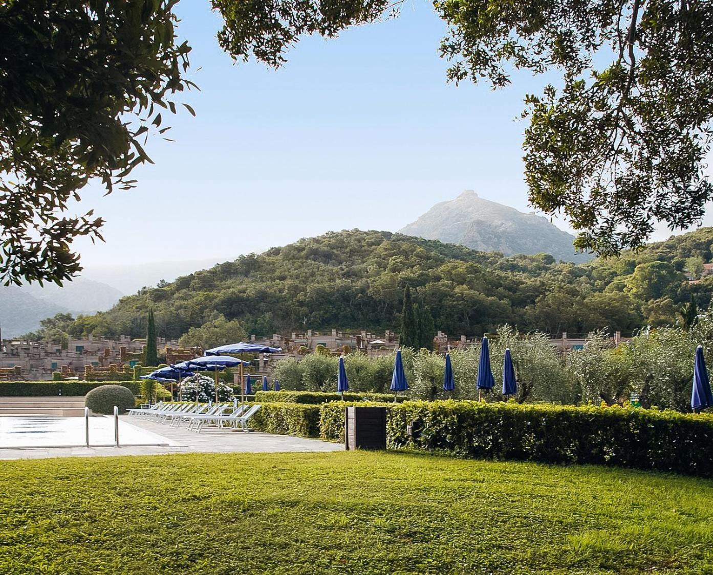 Suite Eleven Tuscany Apartments view 5