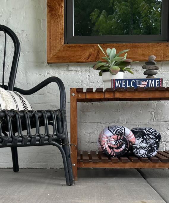 Pine Valley Settlers Cottage
