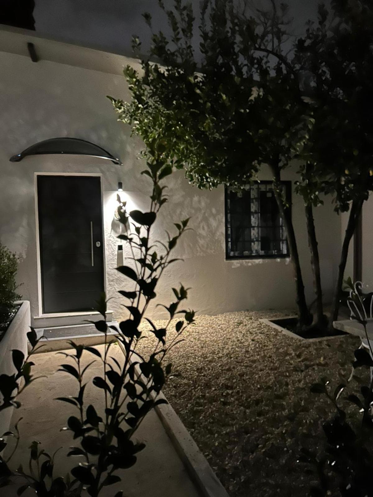 lemon suites apartments
