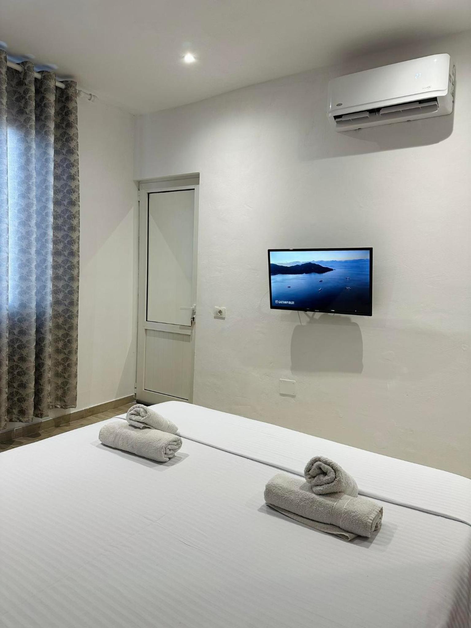 Elite Inn