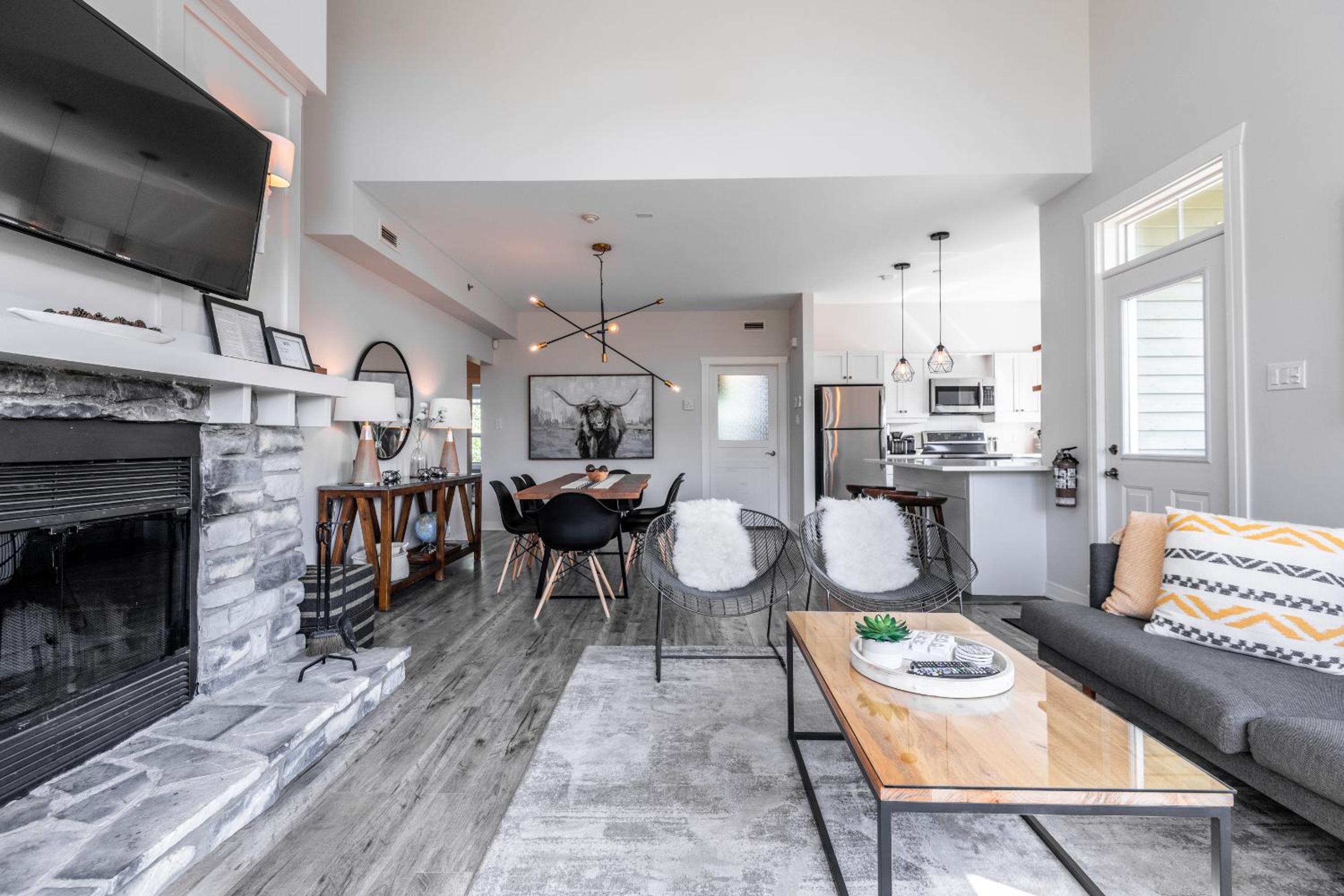 Tremblant Prestige - Les Eaux 227-3