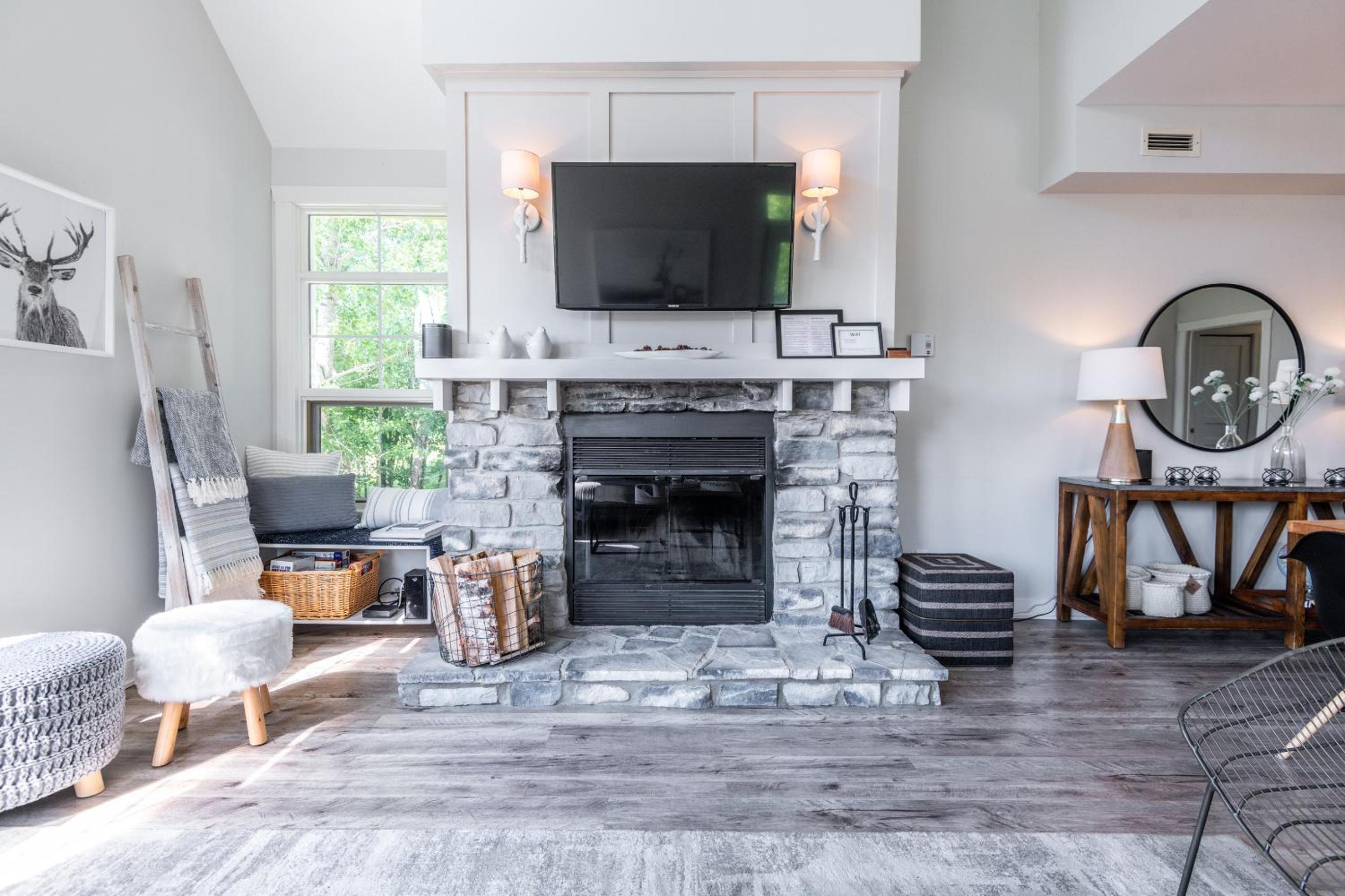 Tremblant Prestige - Les Eaux 227-3