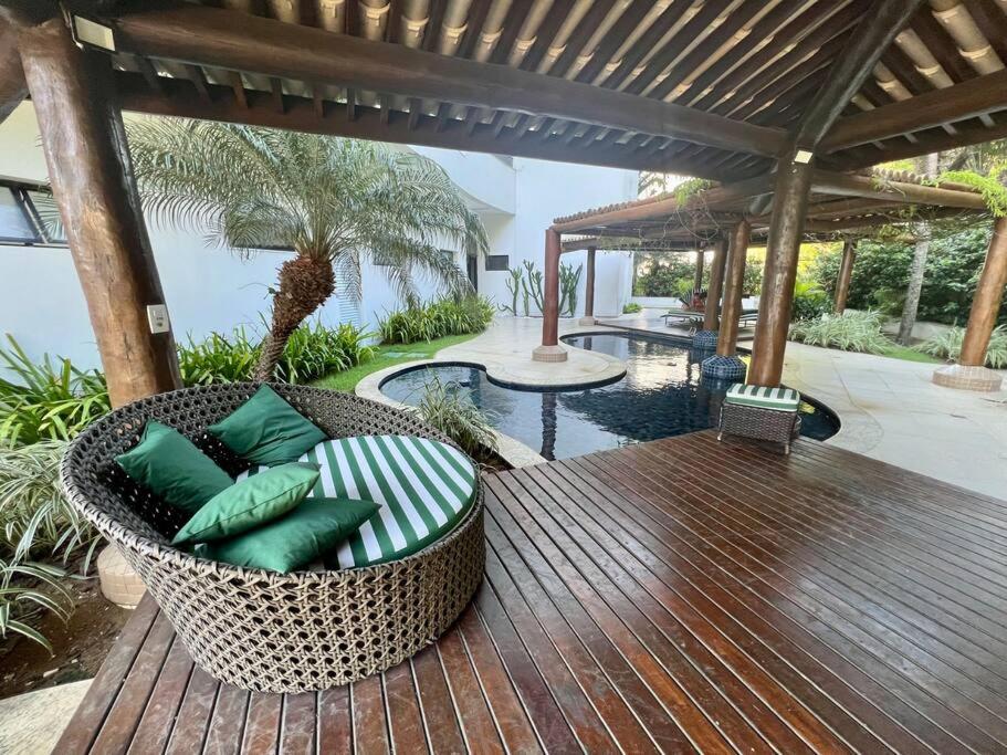 UNU Rio Vermelho: Piscina, vaga, wifi, academia, +
