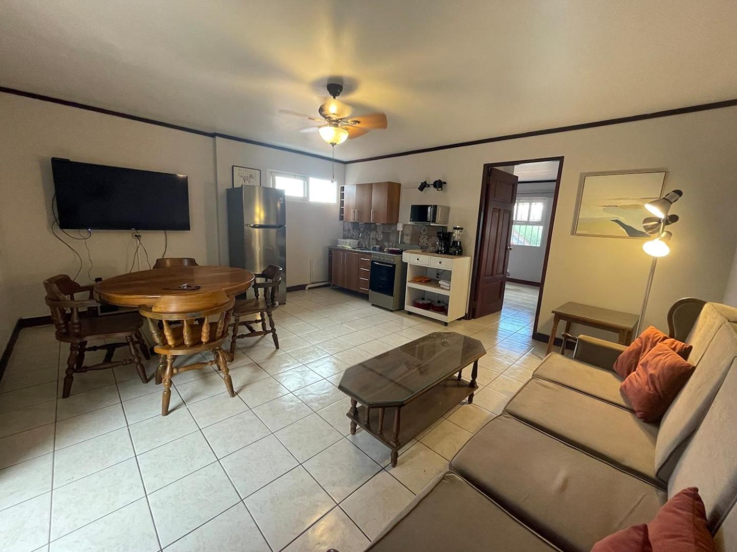 Beautiful Fully Equipped Apartment East San José