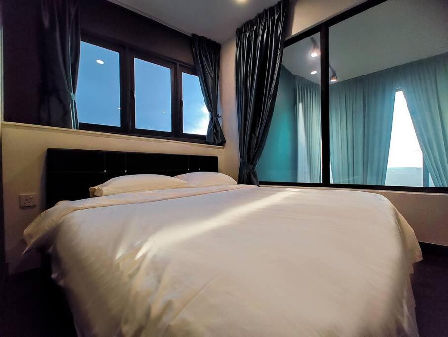 High Rise Almas Duplex Suites with Beautiful Sea View photo 6