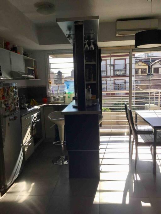 Modern and spacious apartment near the metro