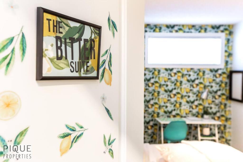 The Obsolete Suite - King Bed - Fireplace - Pet Friendly