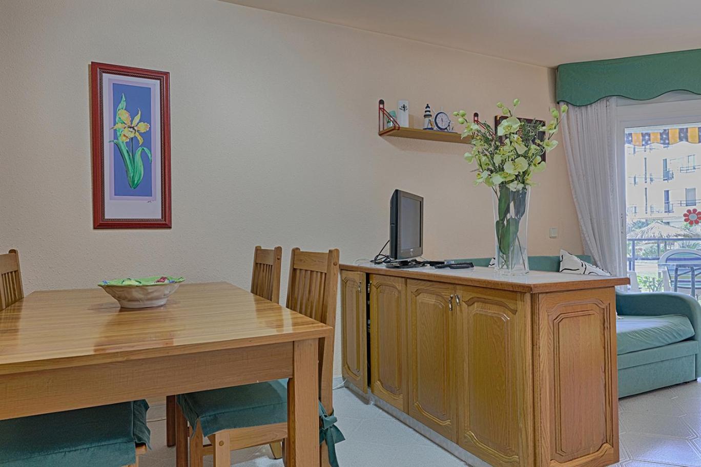 Apartamento en Creixell Primera linea de playa.
