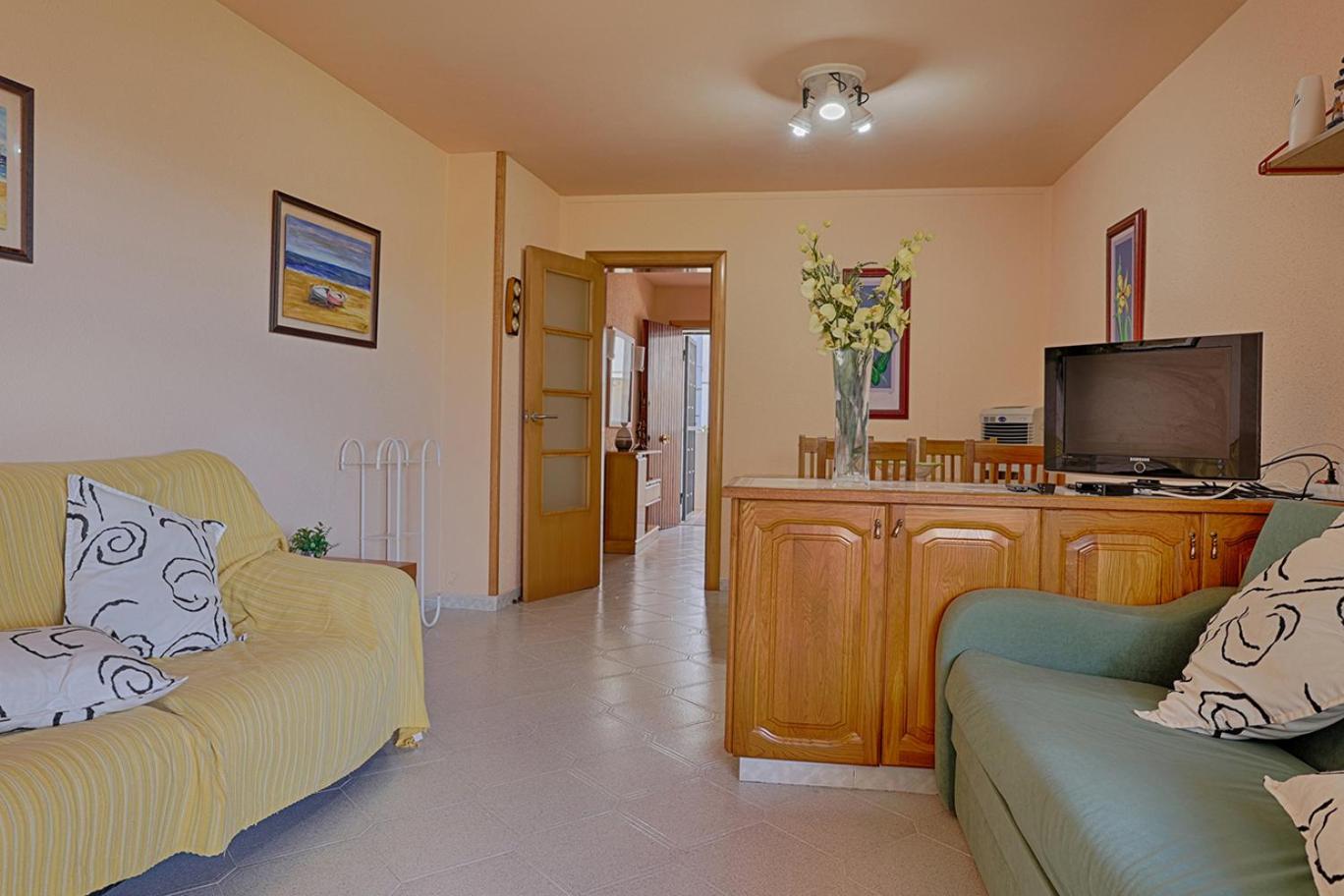 Apartamento en Creixell Primera linea de playa.