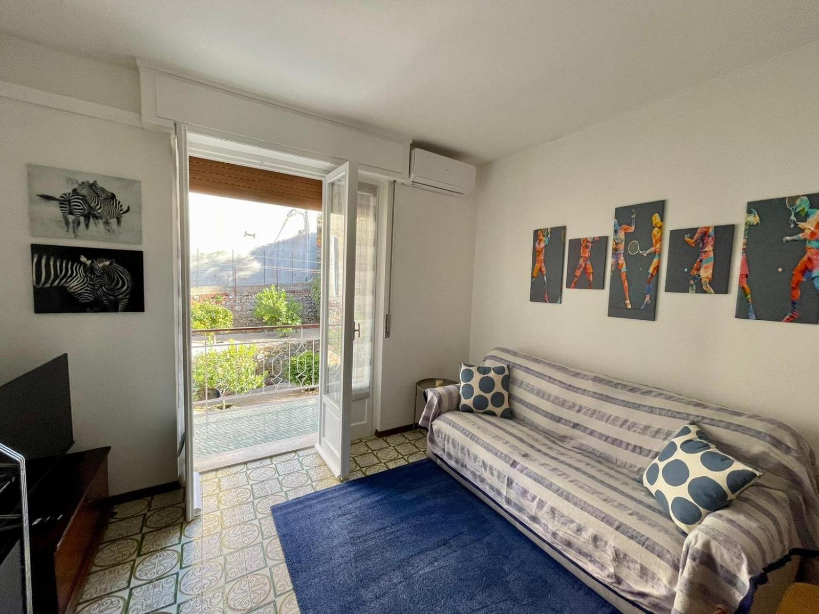 Matchpoint Apartment