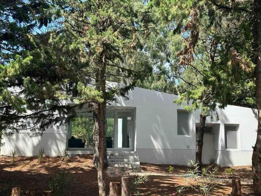 Casa en barrio Bosque Costa Esmeralda