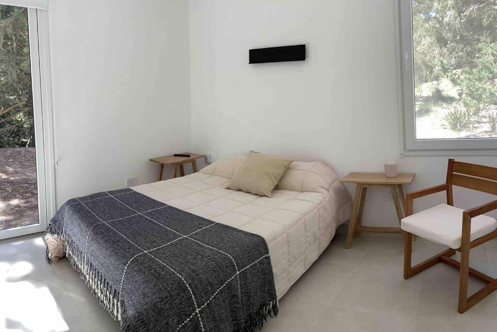 Casa en barrio Bosque Costa Esmeralda