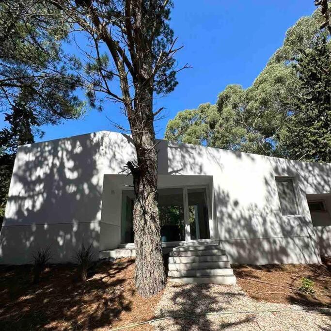 Casa en barrio Bosque Costa Esmeralda