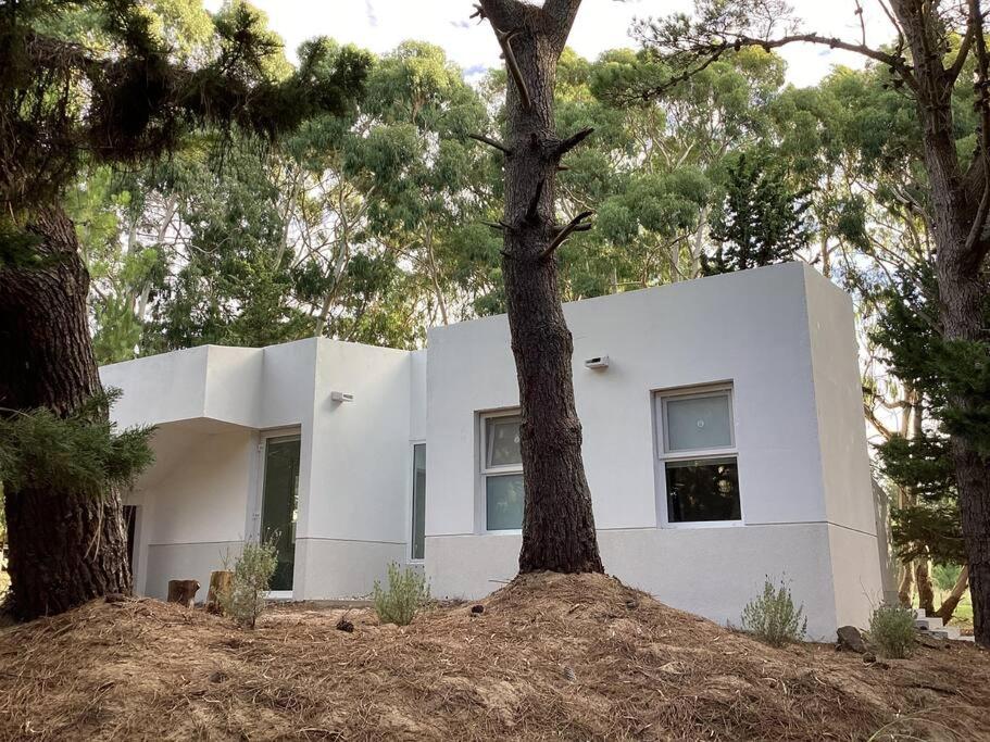 Casa en barrio Bosque Costa Esmeralda