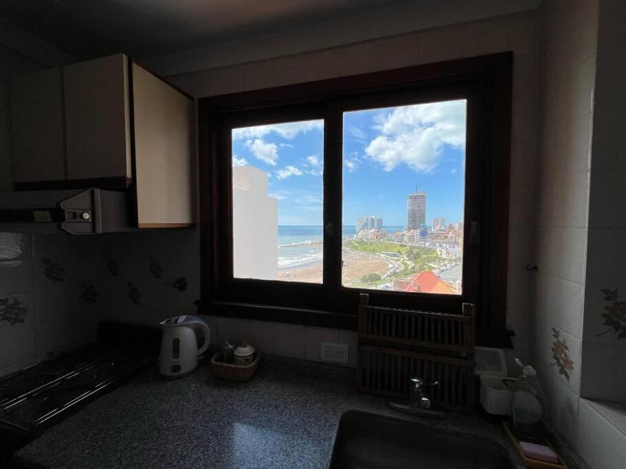 Dos ambientes vista al mar