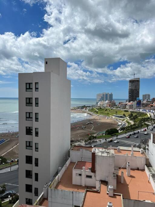 Dos ambientes vista al mar