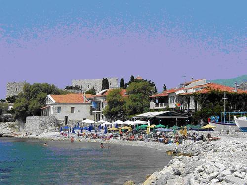 Pythagorion Harbour Studio