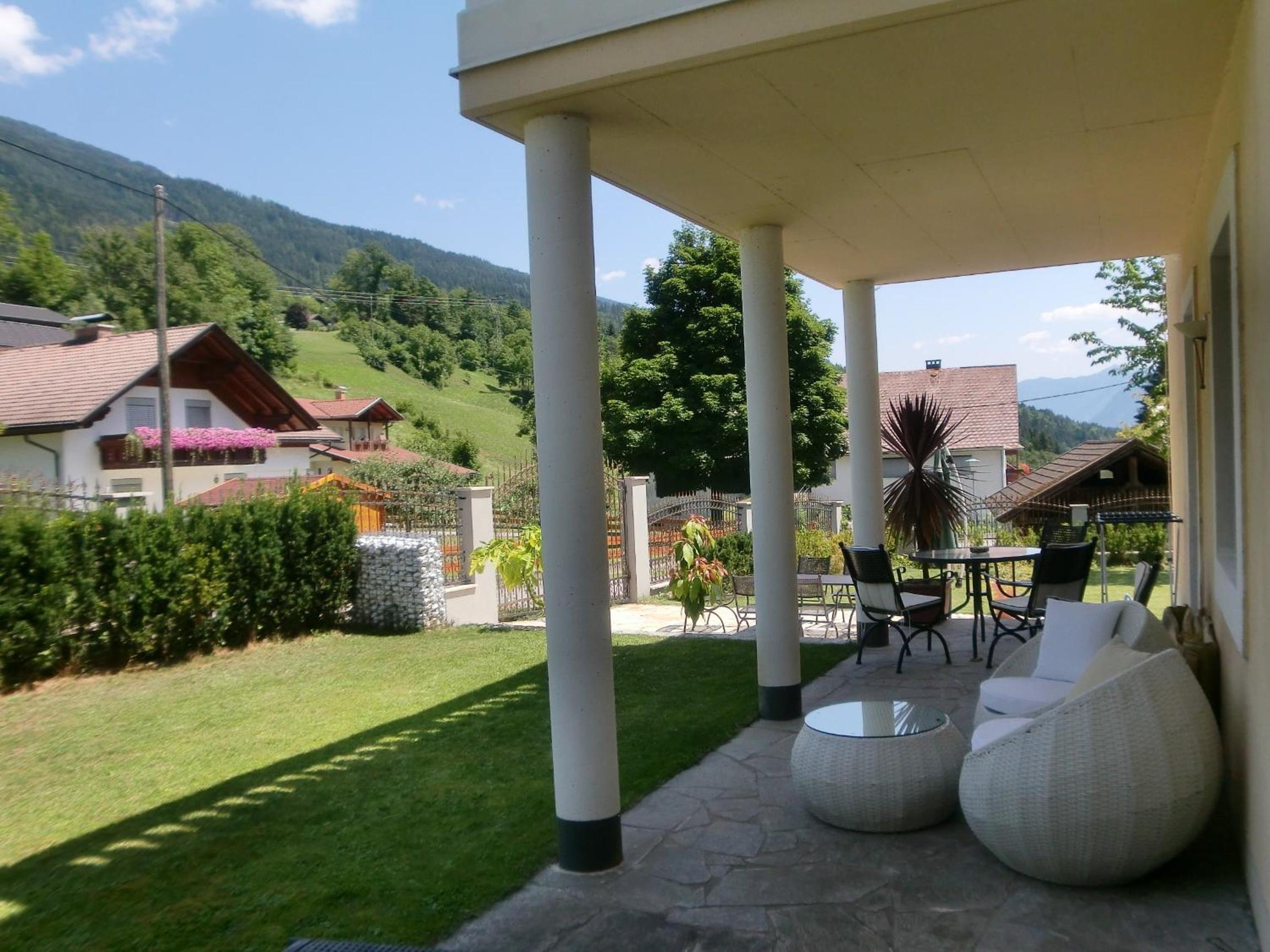 Garten- & Loggia-Appartement HERRENHAUS