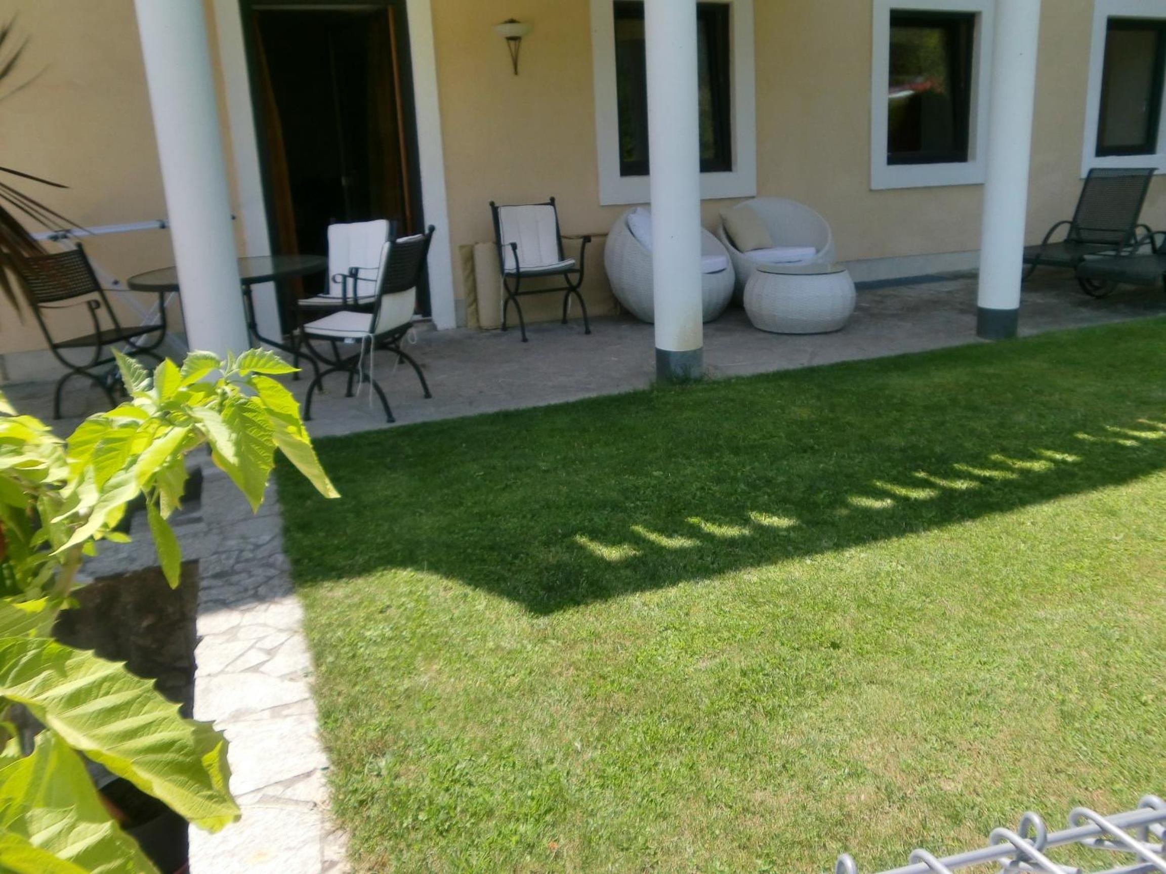 Garten- & Loggia-Appartement HERRENHAUS