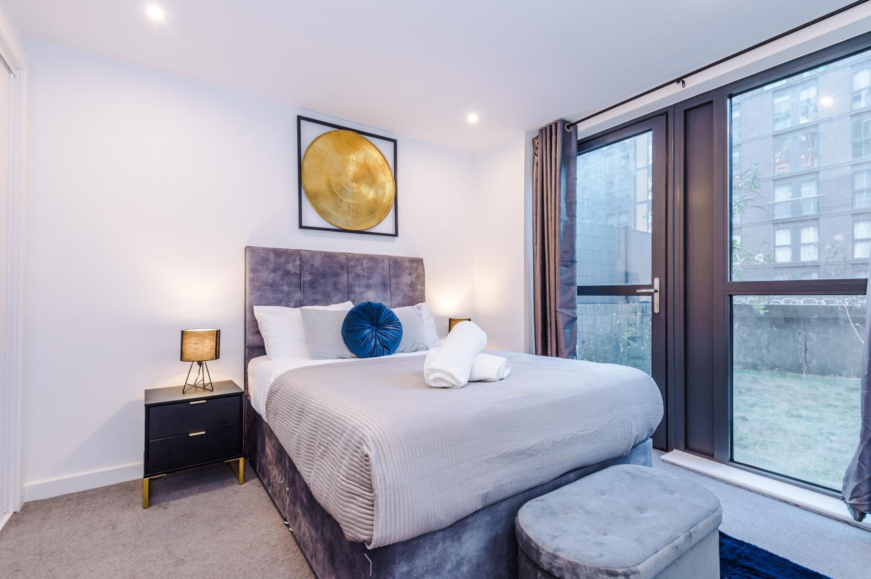 Outstanding Captivating stays for Discounts Prices view 3