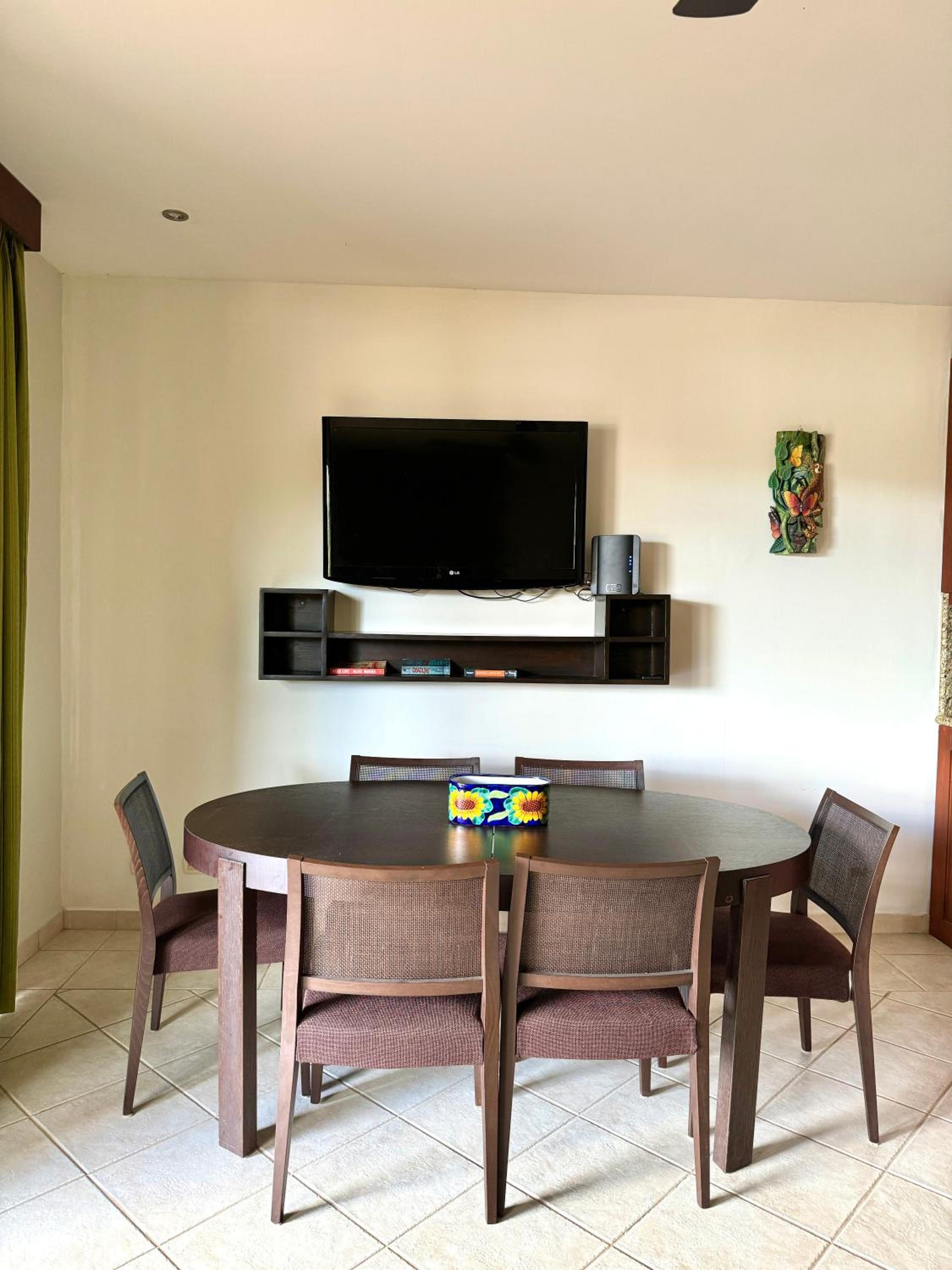 Breezy Paradise 2 bed2bath with mountain view