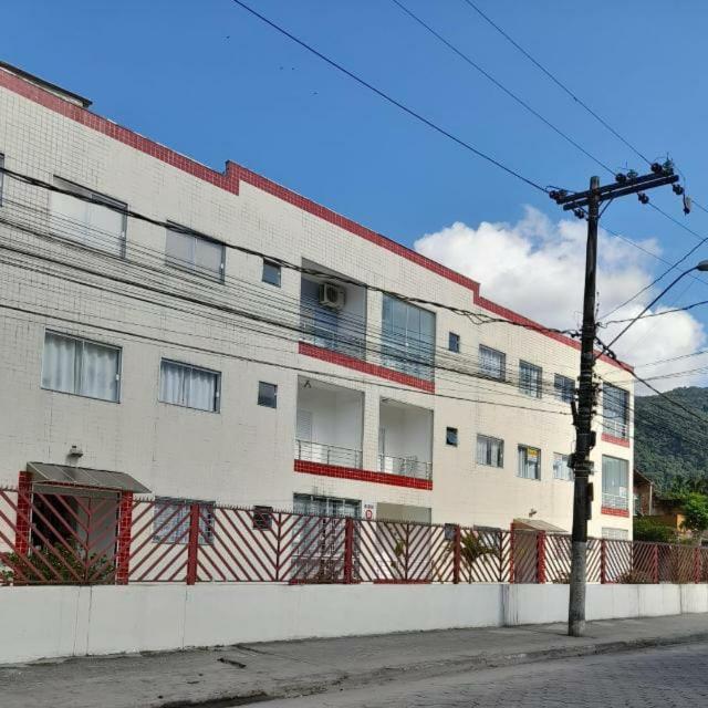 APARTAMENTO PÉ NA AREIA