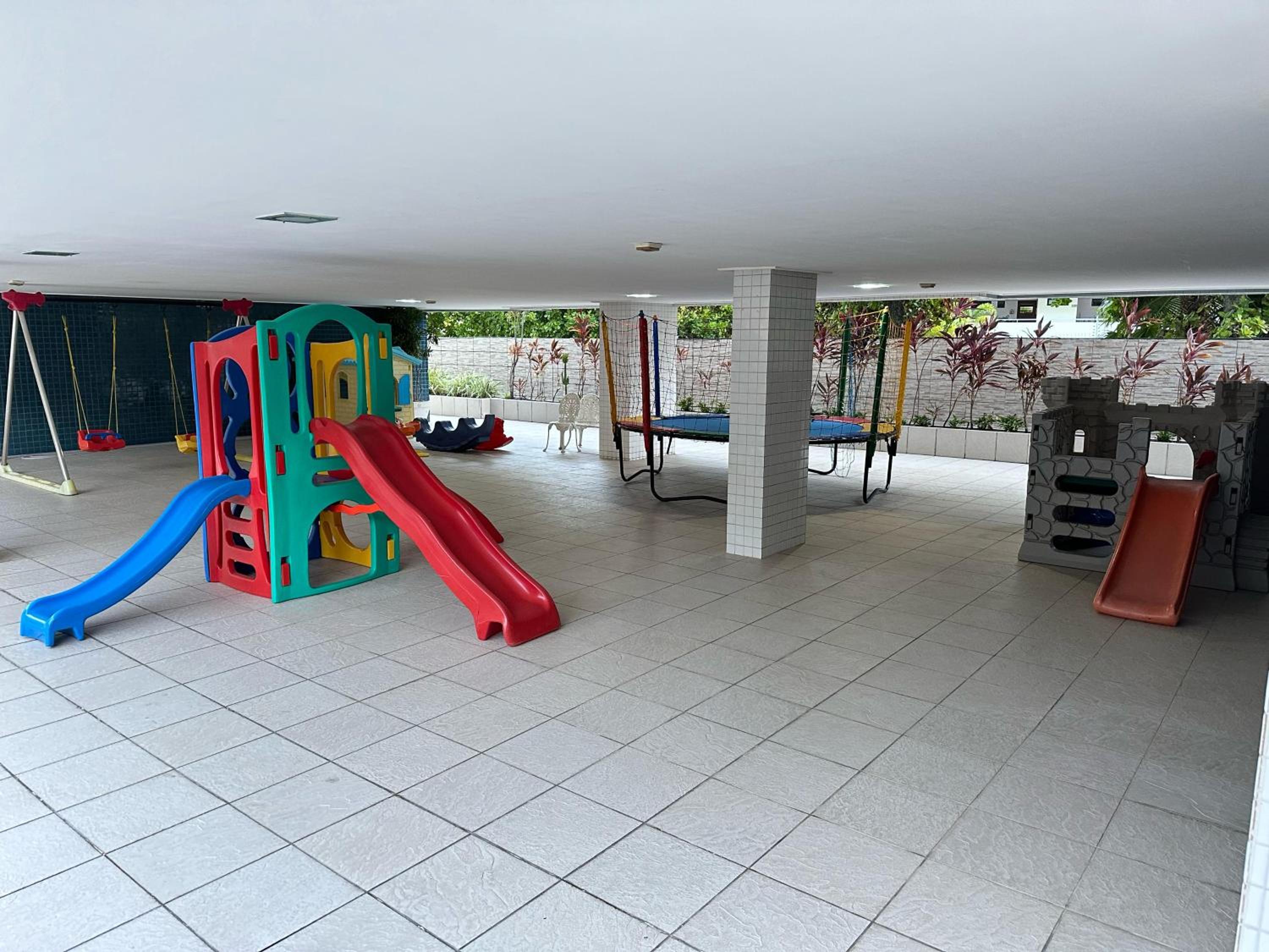 Apartamento na Av. Cabo Branco (BEIRA MAR)