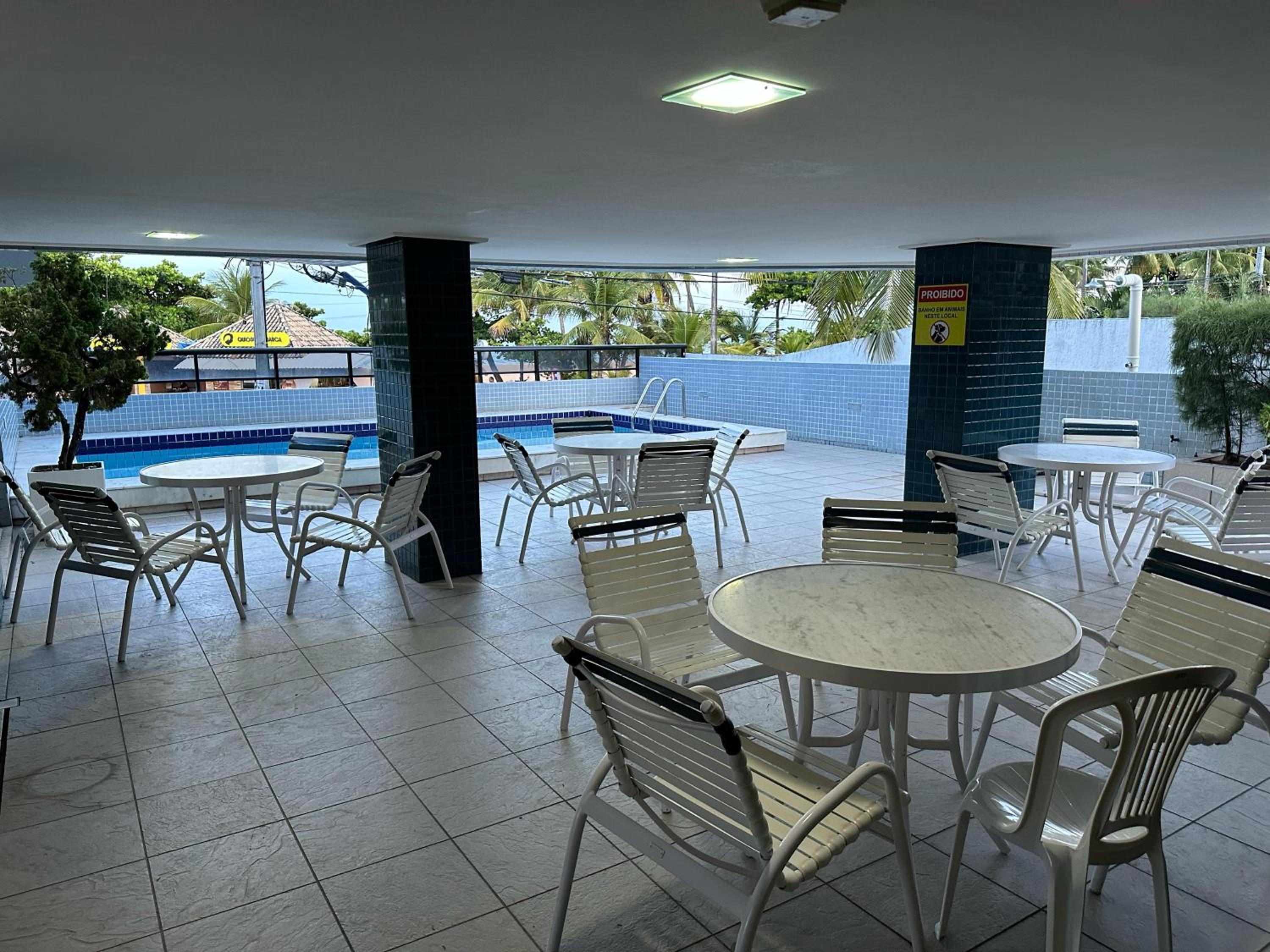 Apartamento na Av. Cabo Branco (BEIRA MAR)