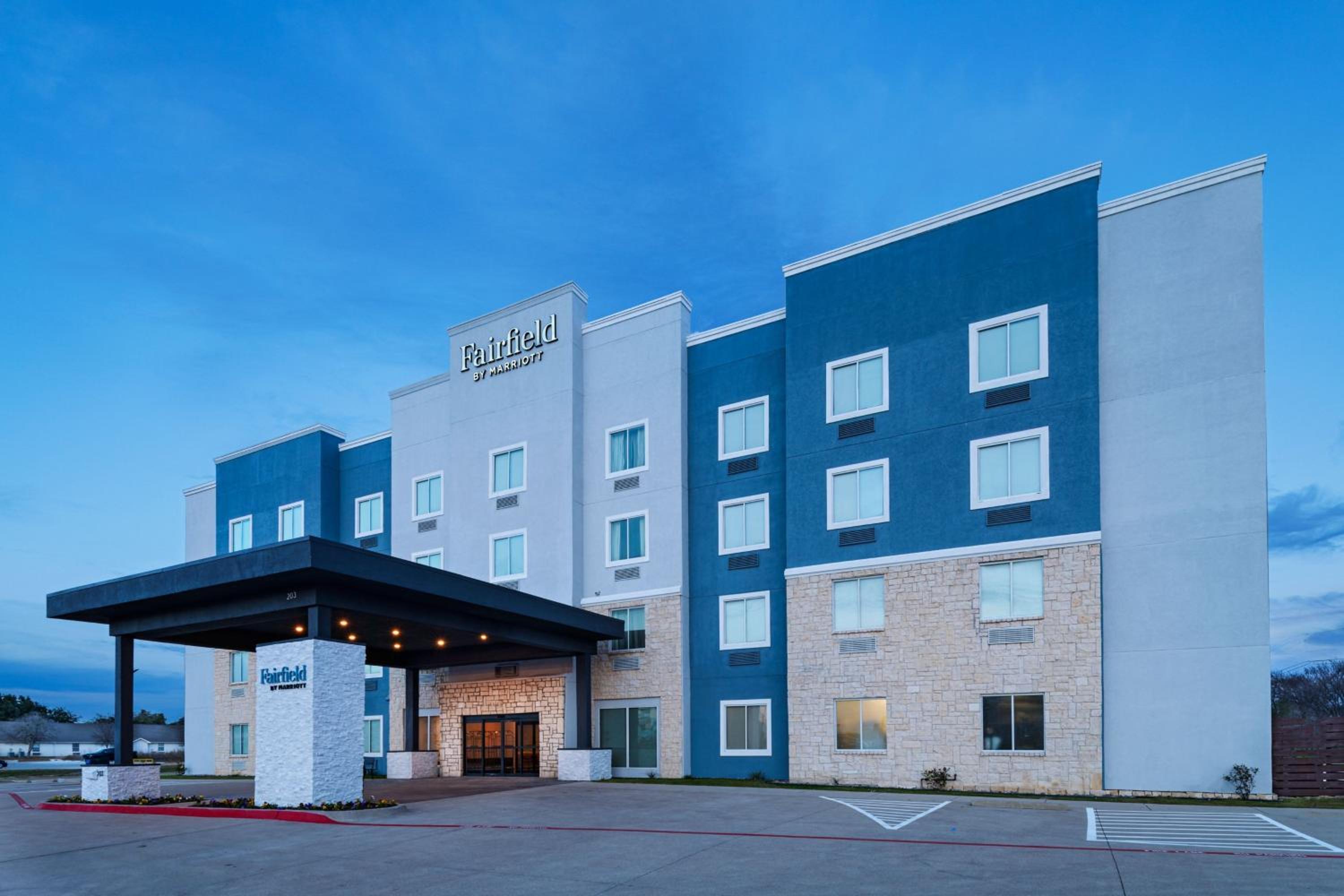 Hillsboro Vacations - Fairfield by Marriott Inn  Suites Hillsboro - Property Image 1