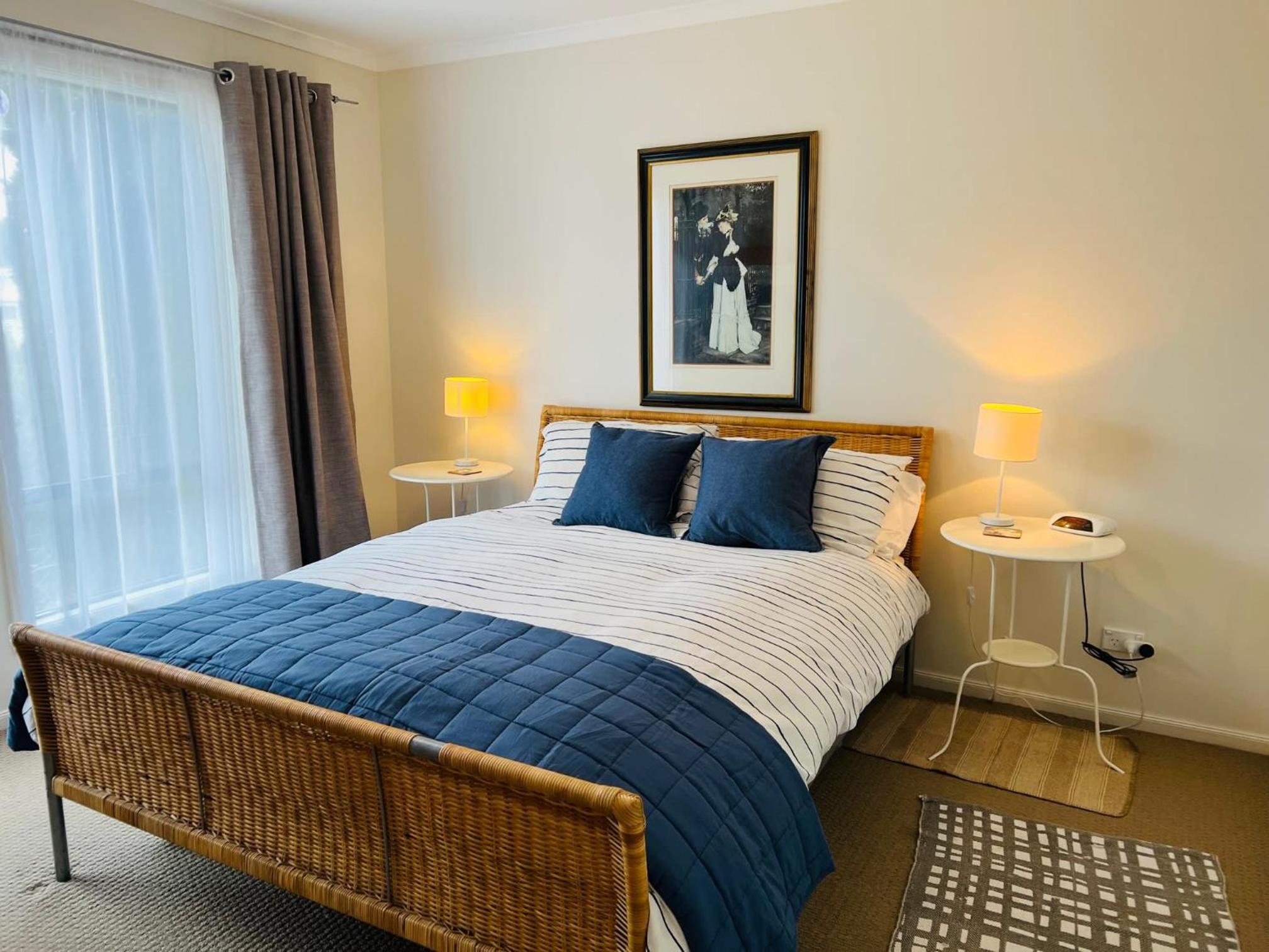 Clampetts Pet Friendly Close to Township