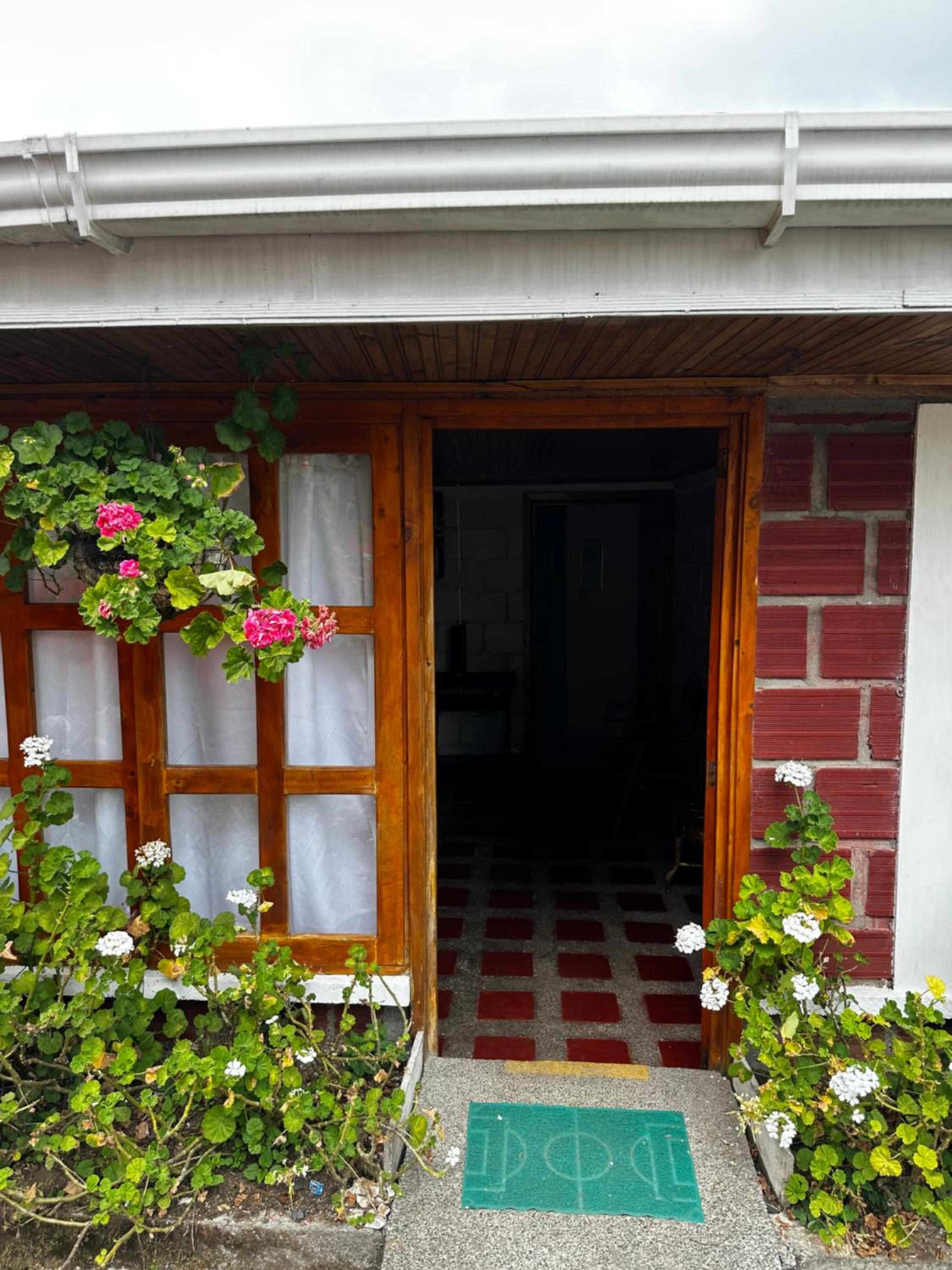 Photo 34