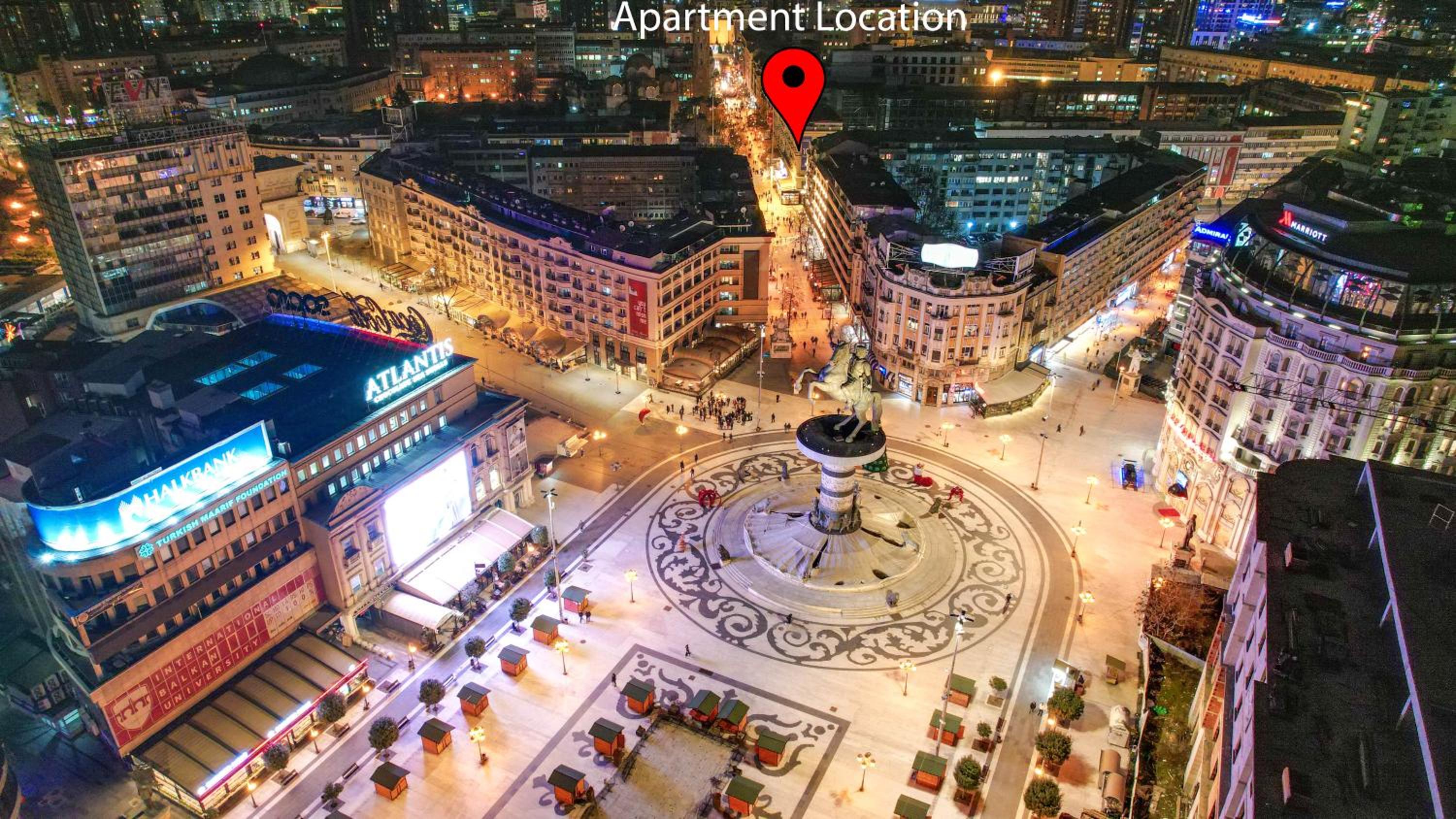 Exclusive Apartment Main Square FREE PARKING