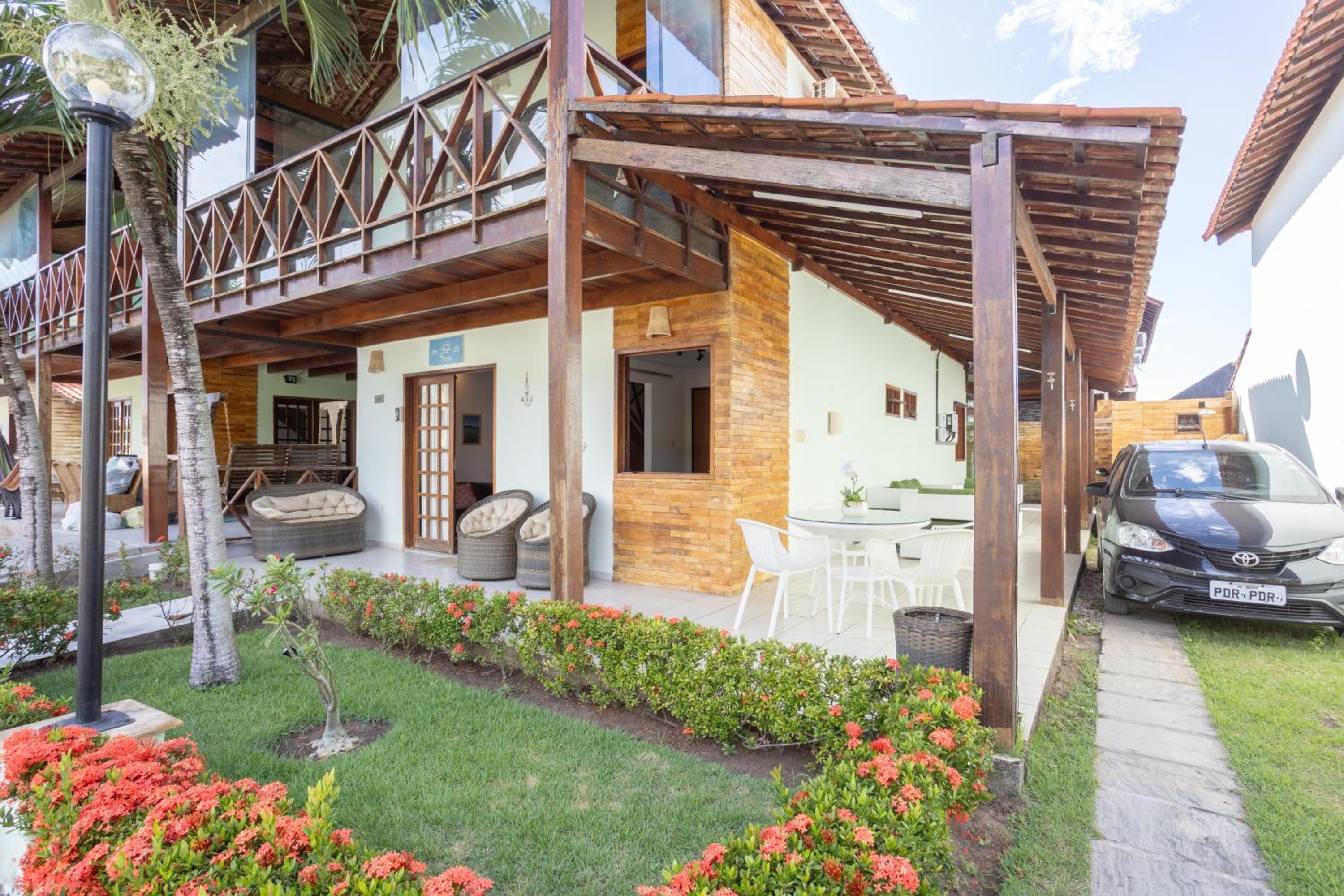 Casa Paresí completa na Praia dos Carneiros